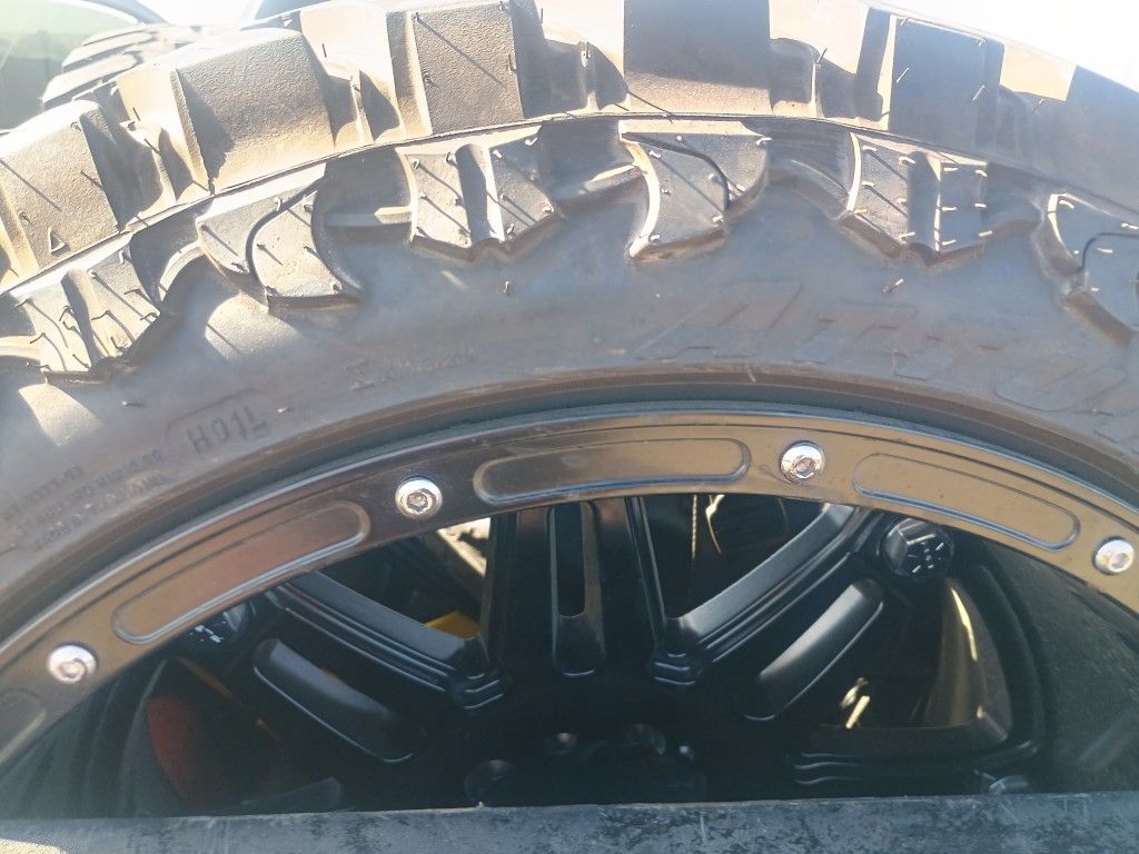 20" Tires & Rims Like New