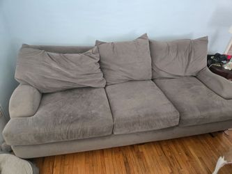 2 sofas - free