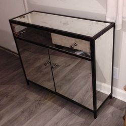 Vintage Mirror Dresser 