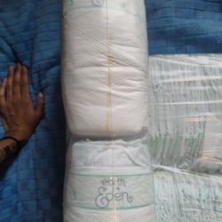 222 Size 3 Earth+Eden Diapers