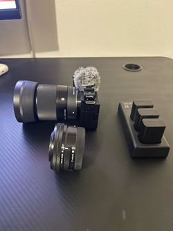 ZVE 10 w/lenses and batteries