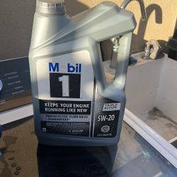 Mobil One Oil (5w- 20)