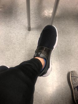 Sell ​​5,000 yuan! Because more than one child needs to change bigger cars! everything is normal! 124700m! Car careful information texting thanks!