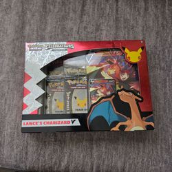 Lance charizard v celebrations box