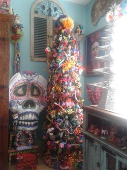 7 foot Fiesta tree