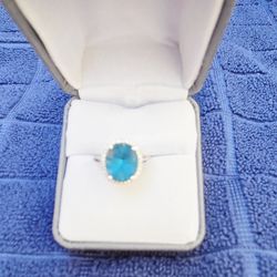 Blue Topaz and white gold ring size 6