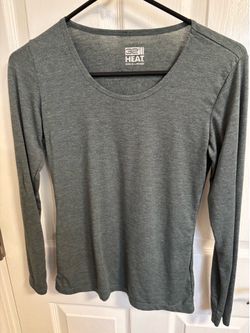 Women’s long sleeve shirt