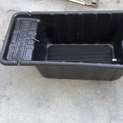 Dog bathtub  ( Scrub-A-Dub-Dog)