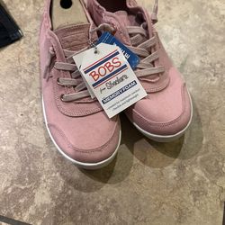 Bobs Brand New Size 6 Kids