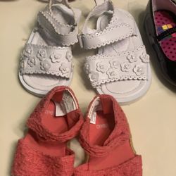 2pairs Toddlers Size 1 
