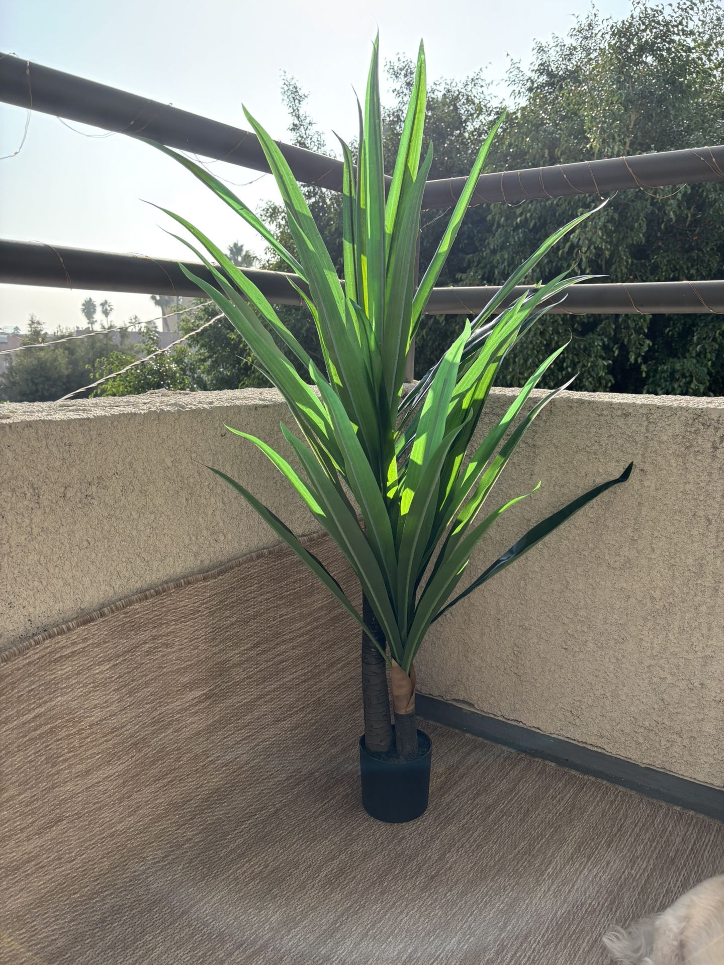 Faux Plant (and pot)