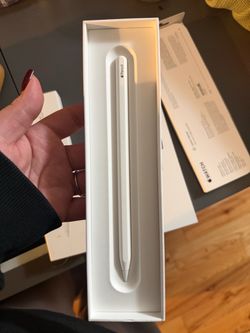 Apple Pencil 2nd generation and 2 new pencil tips