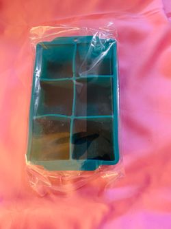 Silicone ice cube tray