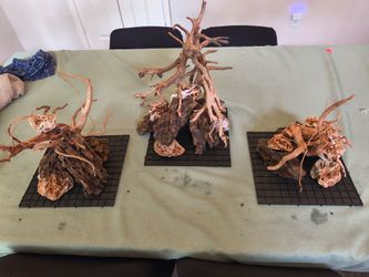 Handcrafted Aquascape Hardscape Island – Spider Wood & Dragon Stone