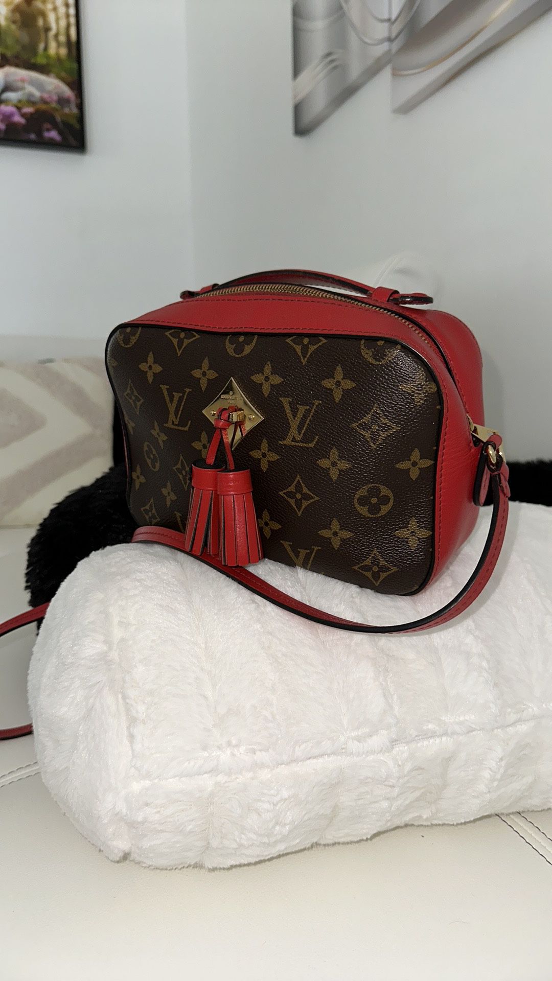 louis vuitton saintonge handbag monogram canvas with leather