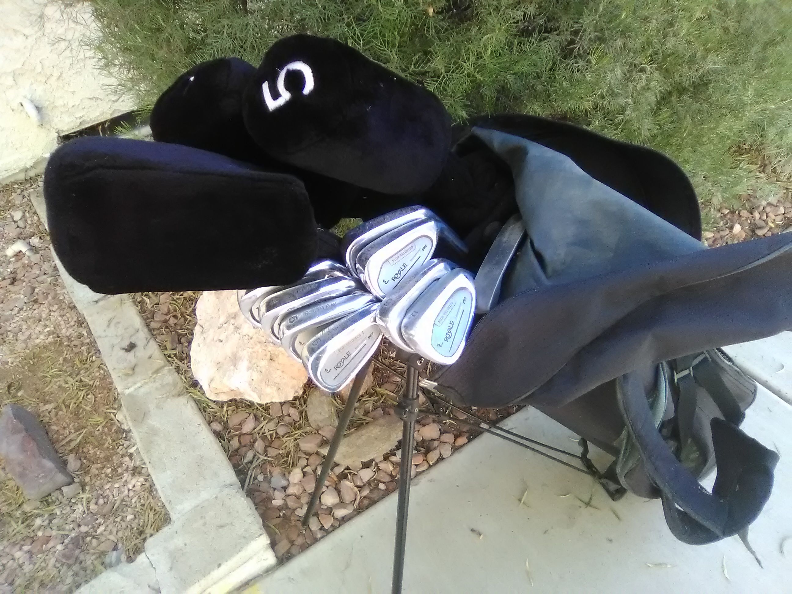 Men's South Bay Royale Complete Golf Club Set Driver Woods Irons Putter Carry Bag