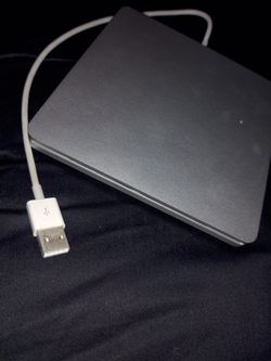 Apple - SuperDrive 8x External USB Double-Layer DVD±RW/CD-RW Drive - Silver Model A1379