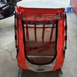 Kids bike trailer