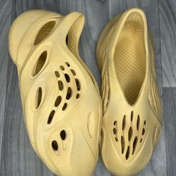 Sulfur Yeezy foam runners