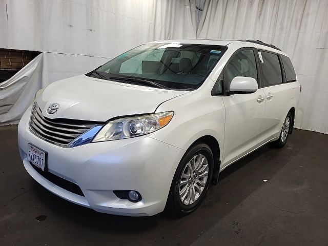 2017 Toyota Sienna