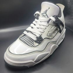 Air Jordan 4 Retro Size 4y