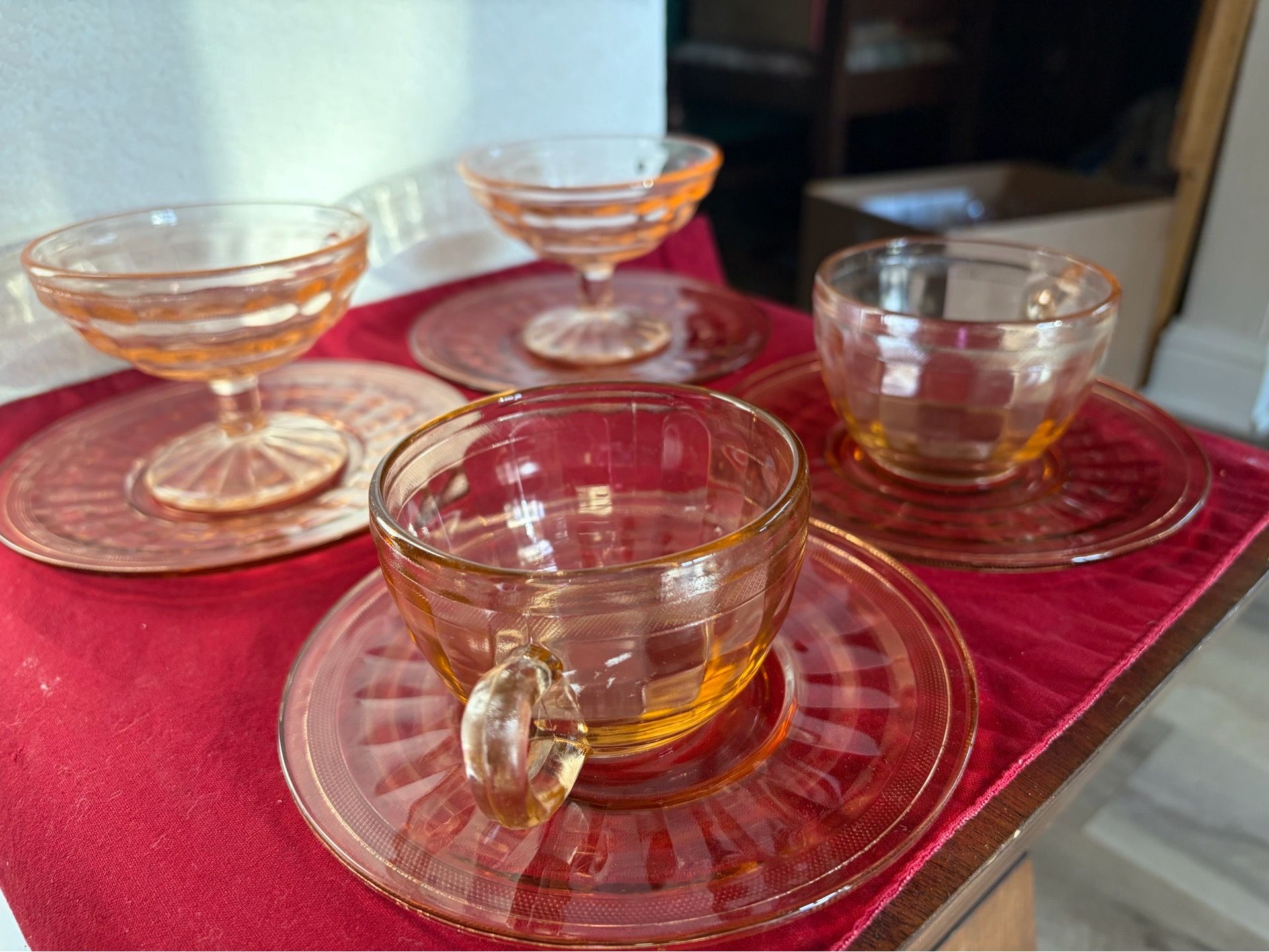 Vintage 1930sโ40s Pink Depression Glass Set โ 8 Pieces