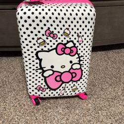 Hello Kitty Suitcase 