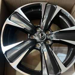 18 size rim for Lexus