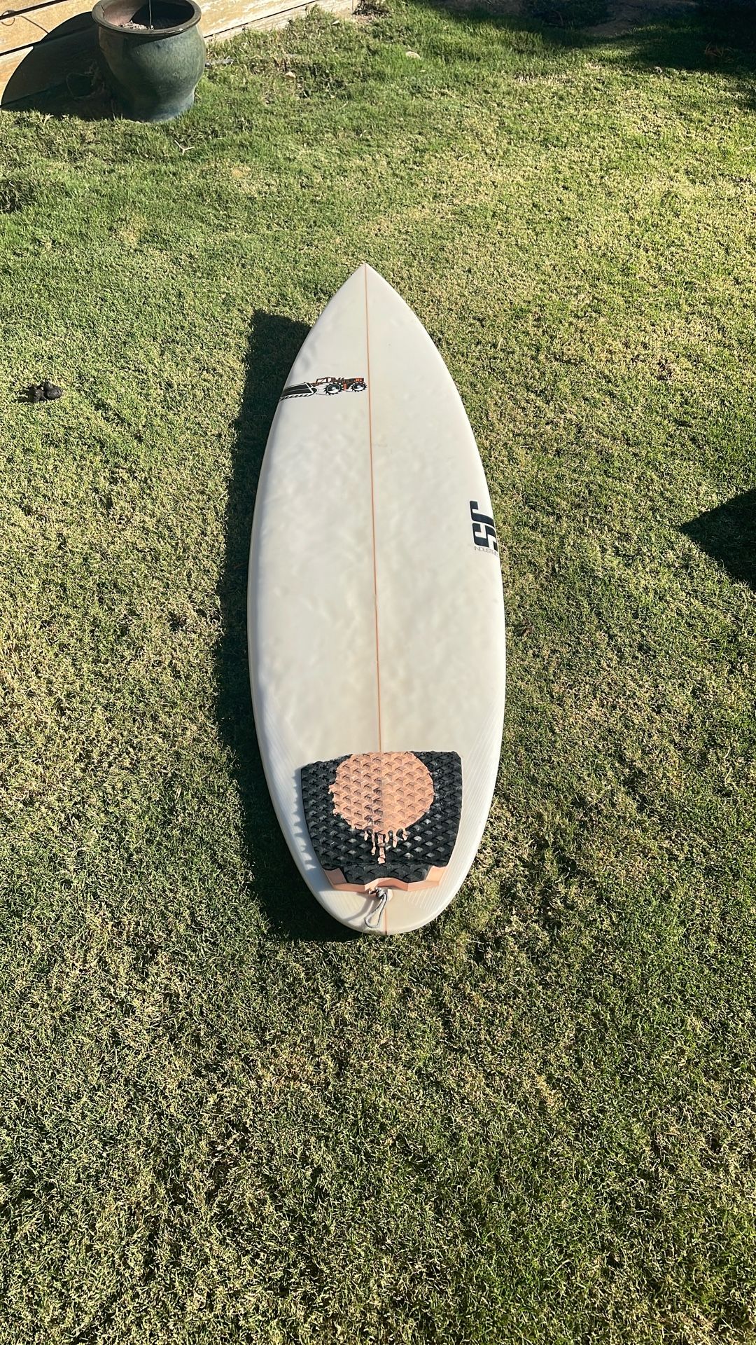 JS Surfboard 107, 6 Foot