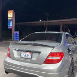 Mercedes Benz C-(contact info removed)