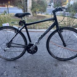 Trek 7.5 FX Bike 27 Speed Shimano