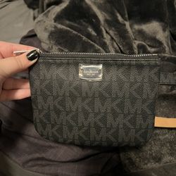 michael kors waist purse/ fanny pack