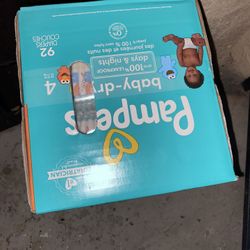 Pampers 