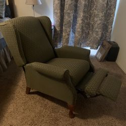 Beautiful Wingback Recliner Chair