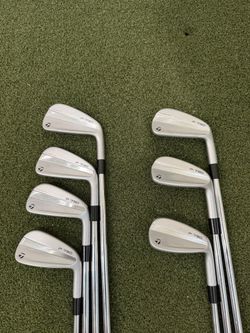 Mint Right Handed Taylormade P790 4-pw