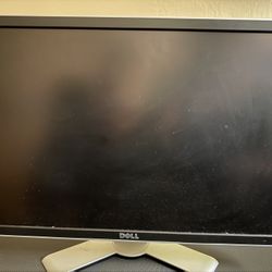 Dell 32” LCD Monitor