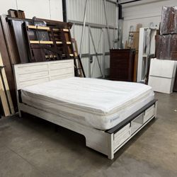 Queen Bed $299