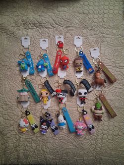 Keychains➡️$5 each OR 5 X $20