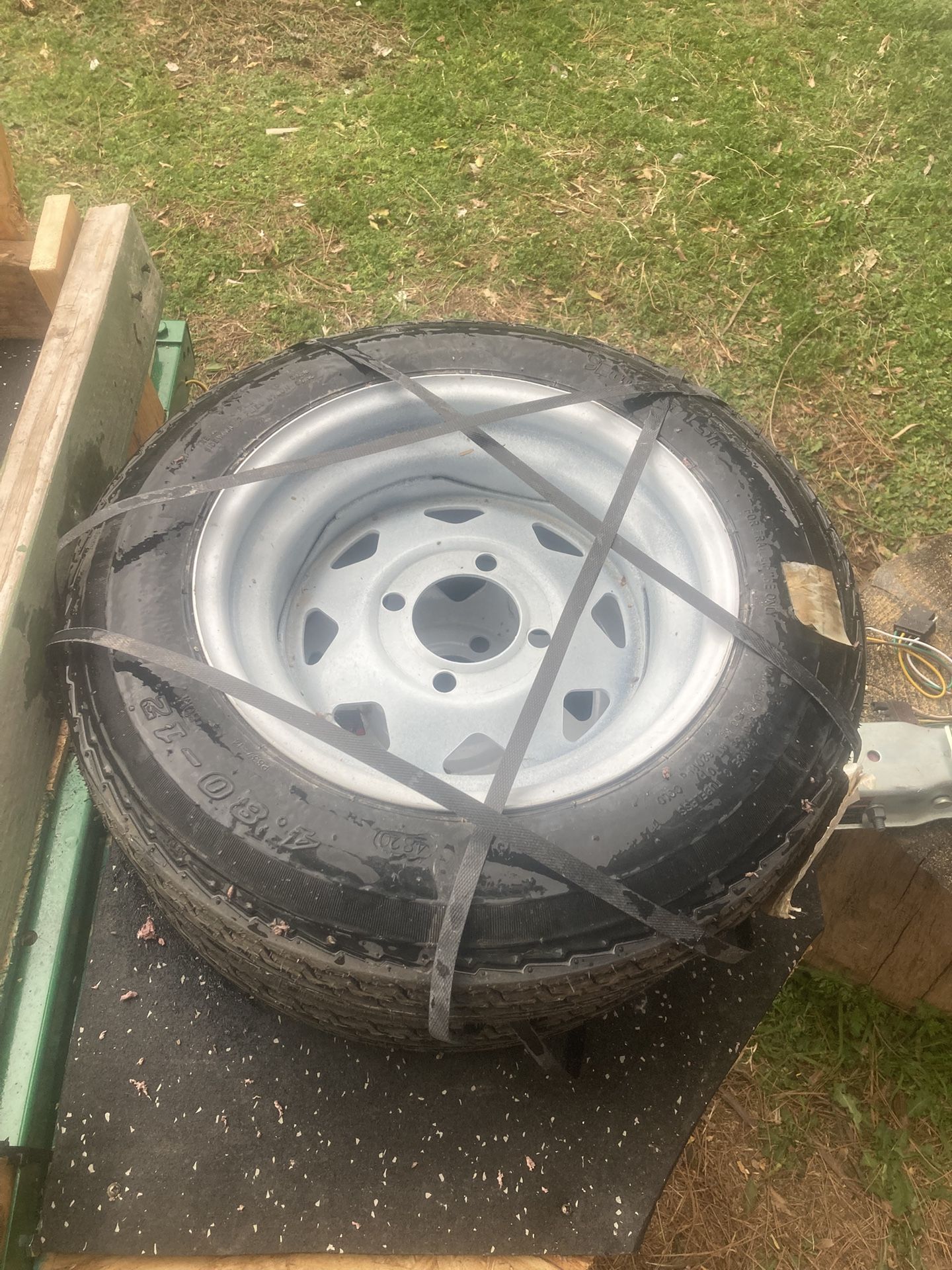 Trailer Tires (Twin Pack) / 480-12