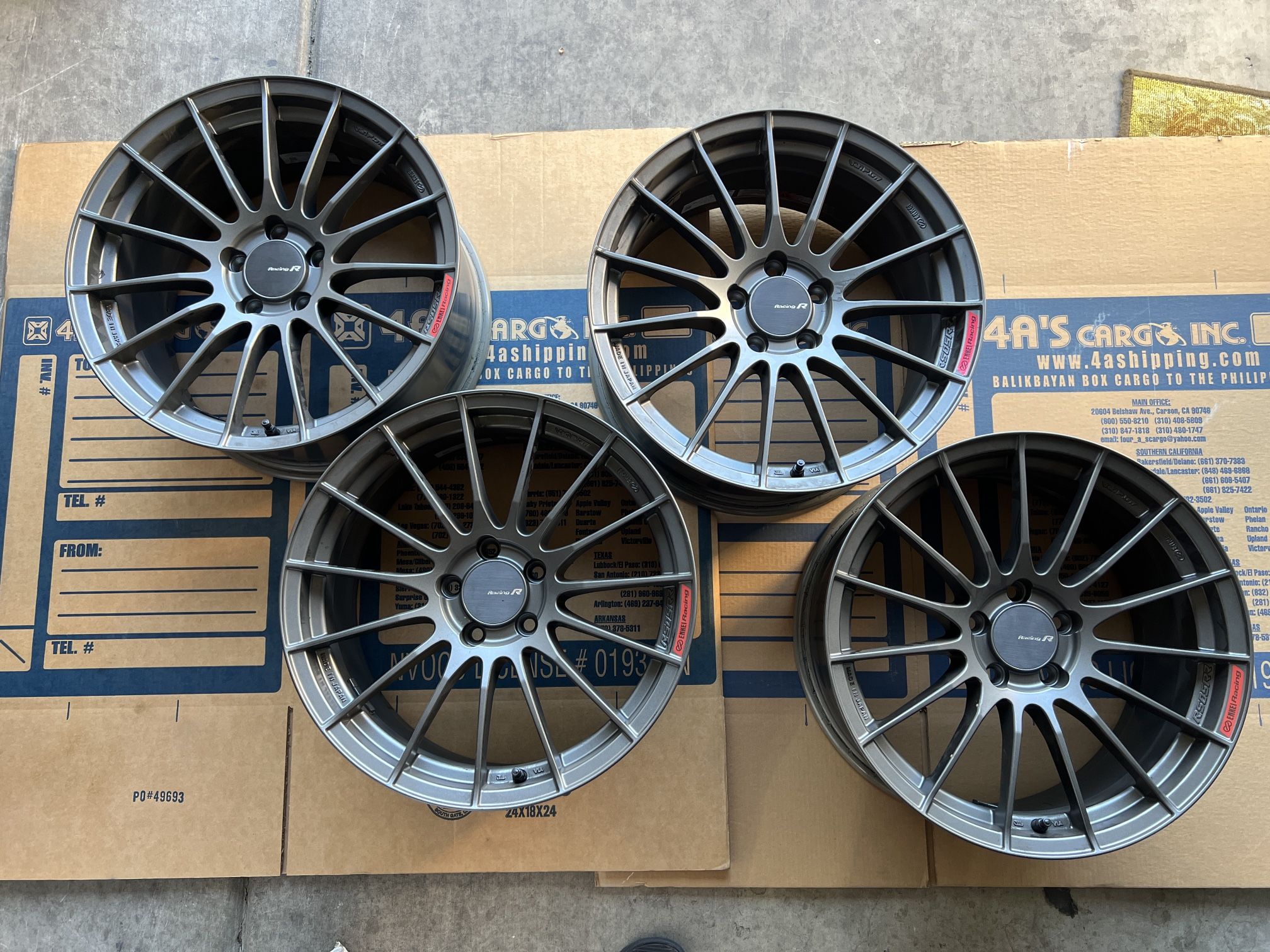 Enkei RS05RR 18 x 8.5 5x112 45mm ET for Sale in Las Vegas, NV 