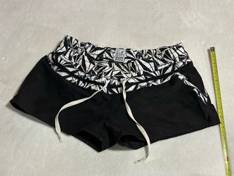 Women’s small Volcom shorts swim beach skate black white beach cover pacsun pool