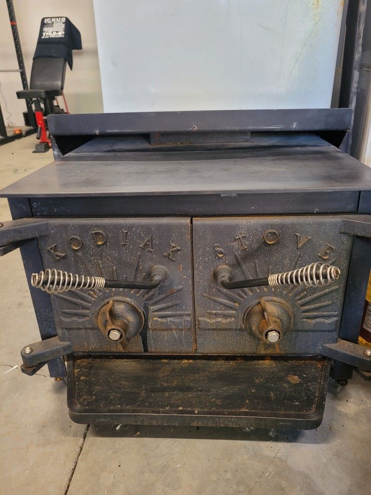 Kodiak Wood Stove for Sale in Puyallup, WA OfferUp