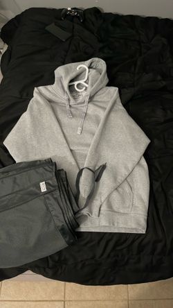 Pro club shorts and sweater
