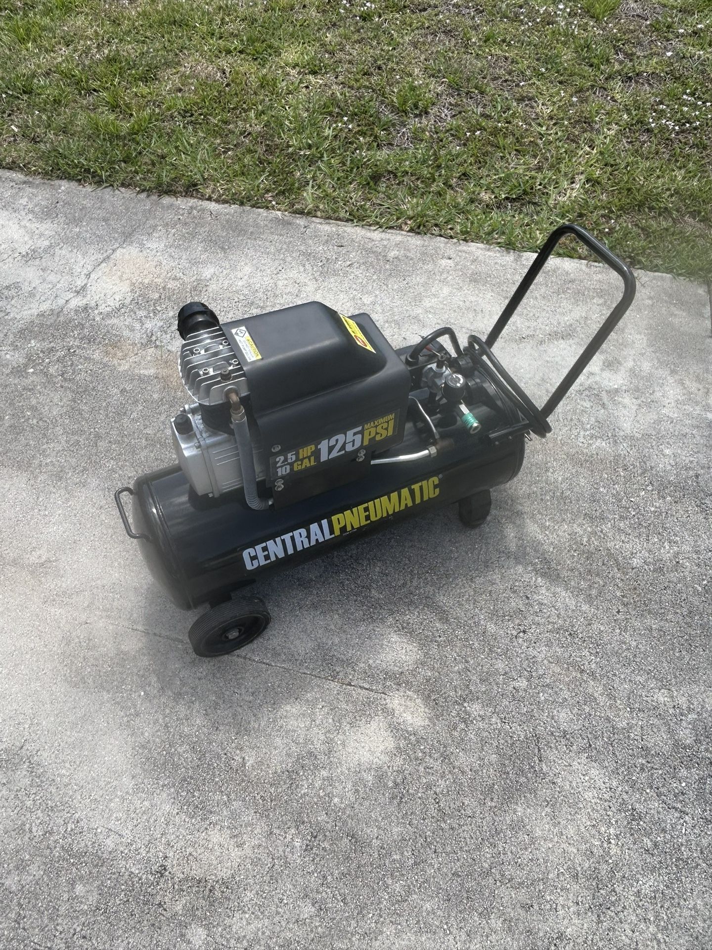 Central Pneumatic Air Compressor