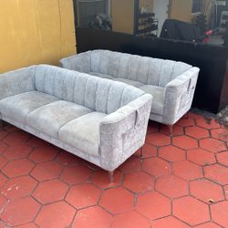 Free Couches 