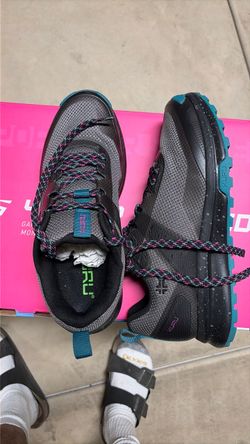 Women’s hiking shoes kuru size 10