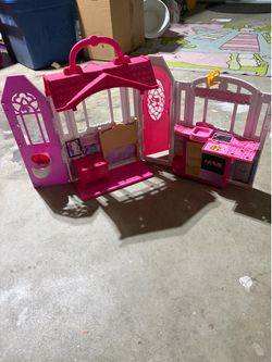 Barbie foldable house