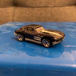 Hot Wheels Corvette Stingray