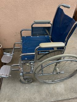 Invacare Rolls Manual Wheelchair