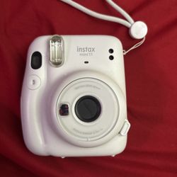 Fujifilm Instax Mini 11 Instant Camera - White